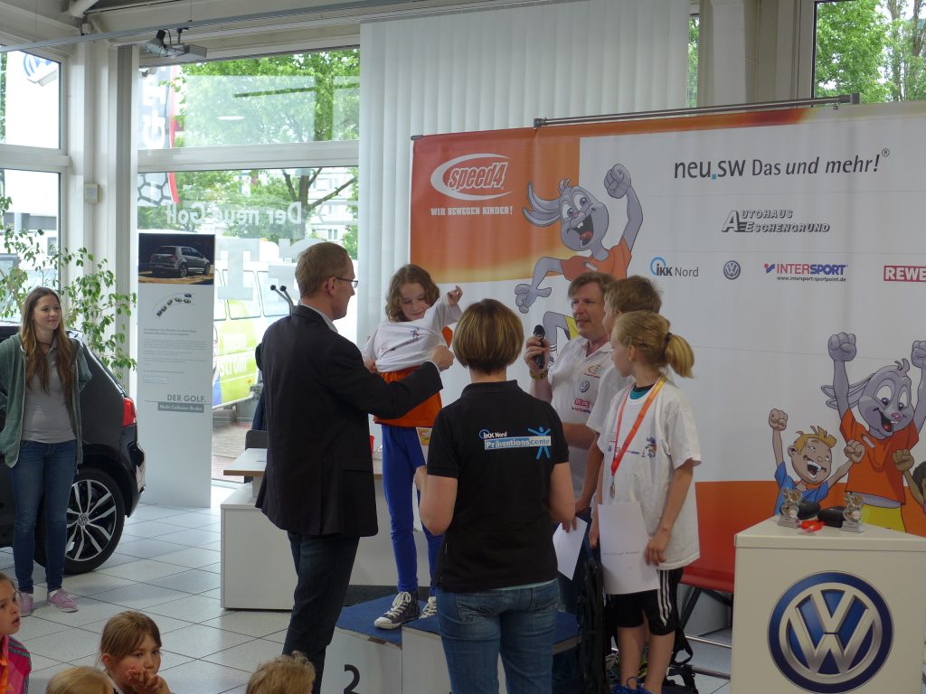 Speed 4 Schulmeisterschaft im AUtohaus Eschengrund Neubrandenburg